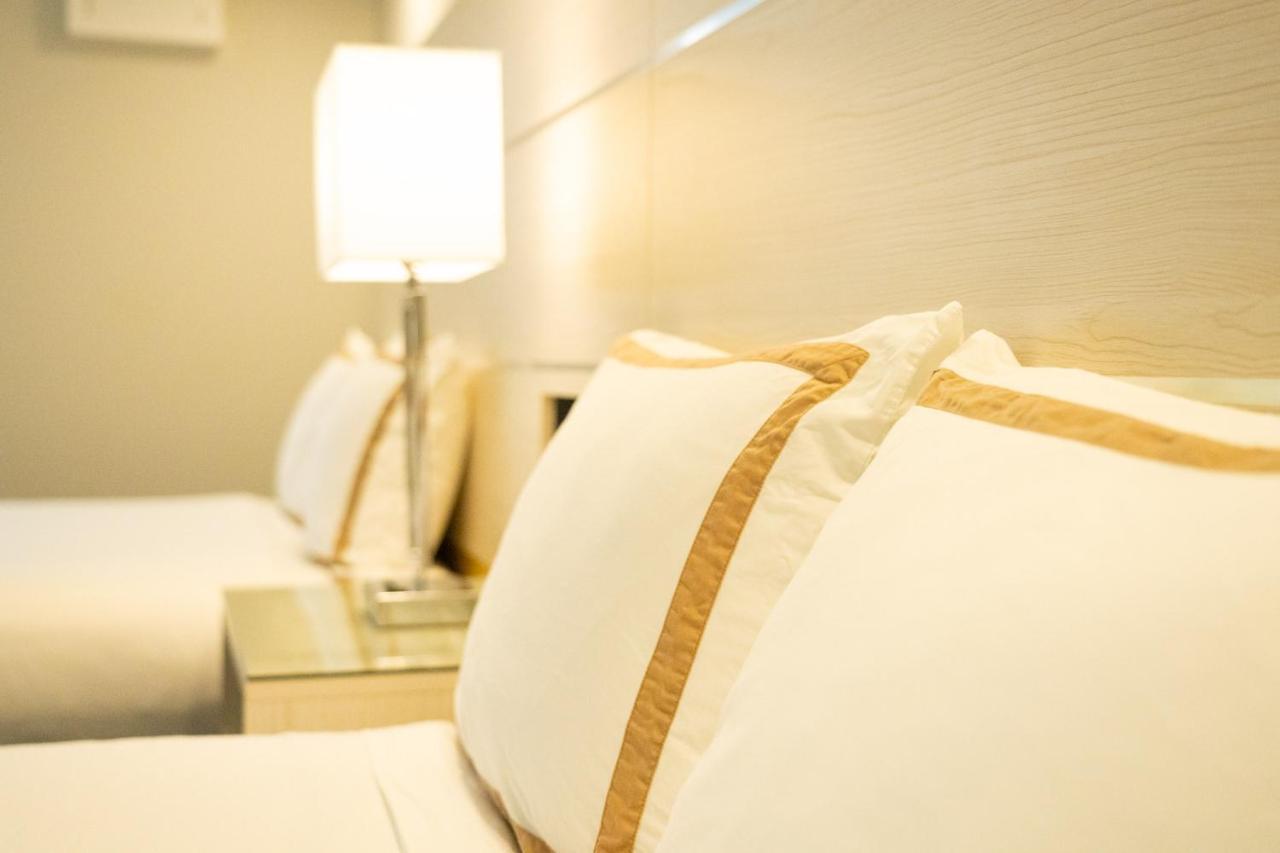 Quality Inn Sunshine Suites Terrace Exteriör bild