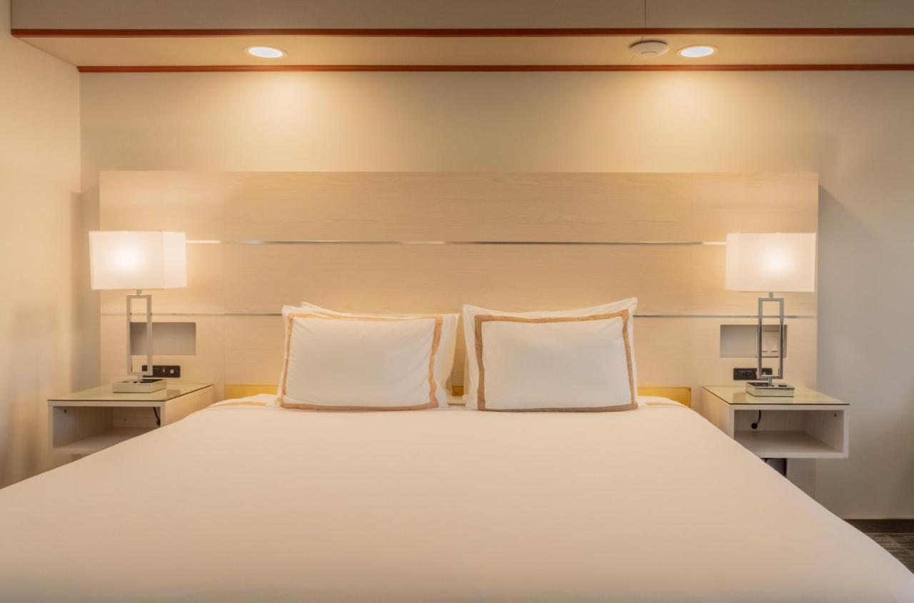 Quality Inn Sunshine Suites Terrace Exteriör bild